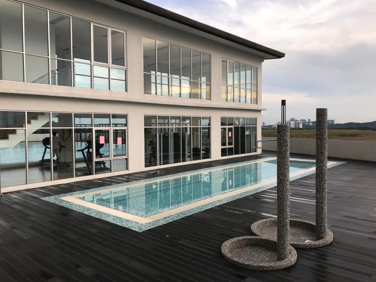 Js Homestay@Iskandar Puteri, Nusajaya Nusajaya  Eksteriør billede